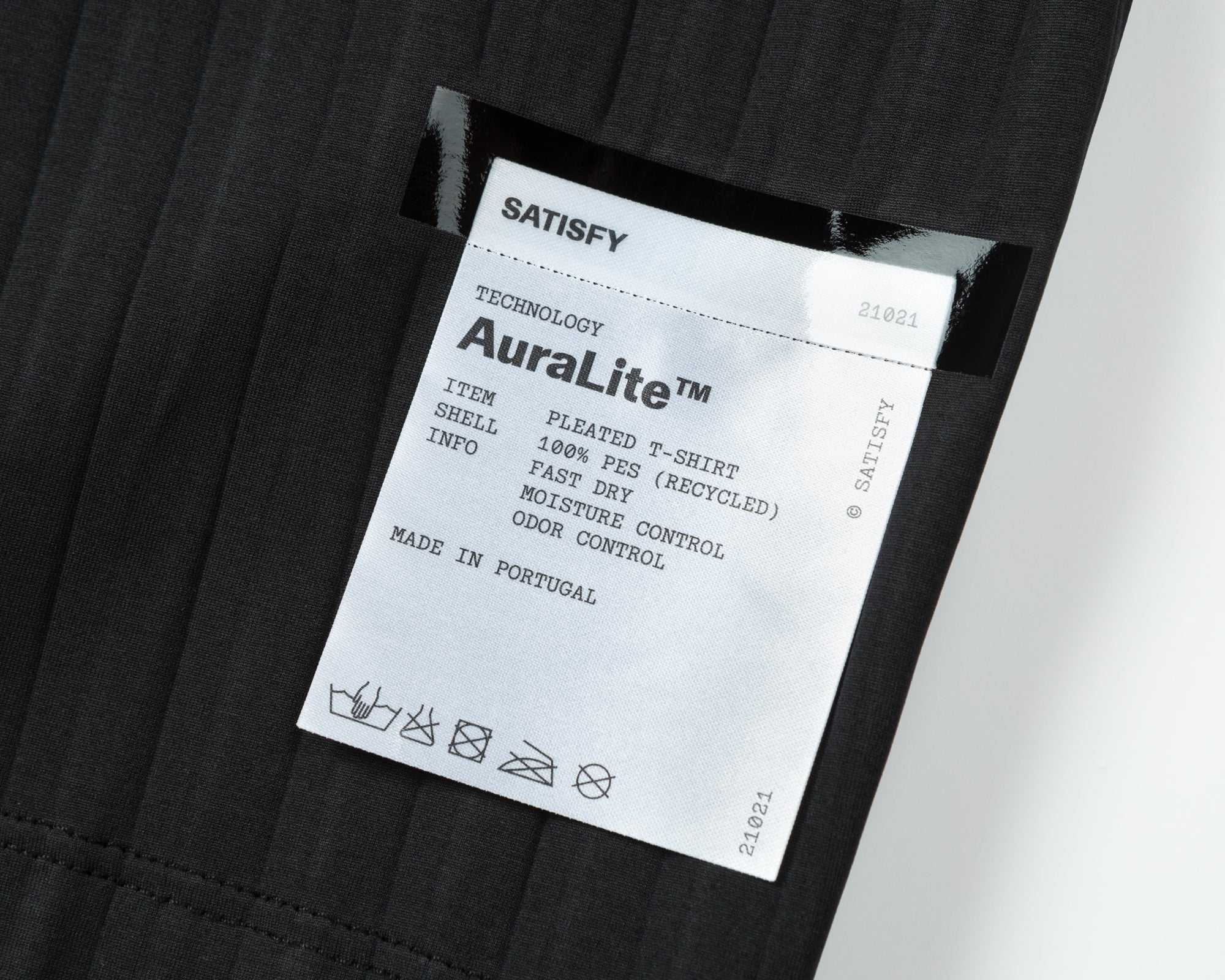 AuraLite Pleated T- Shirt W