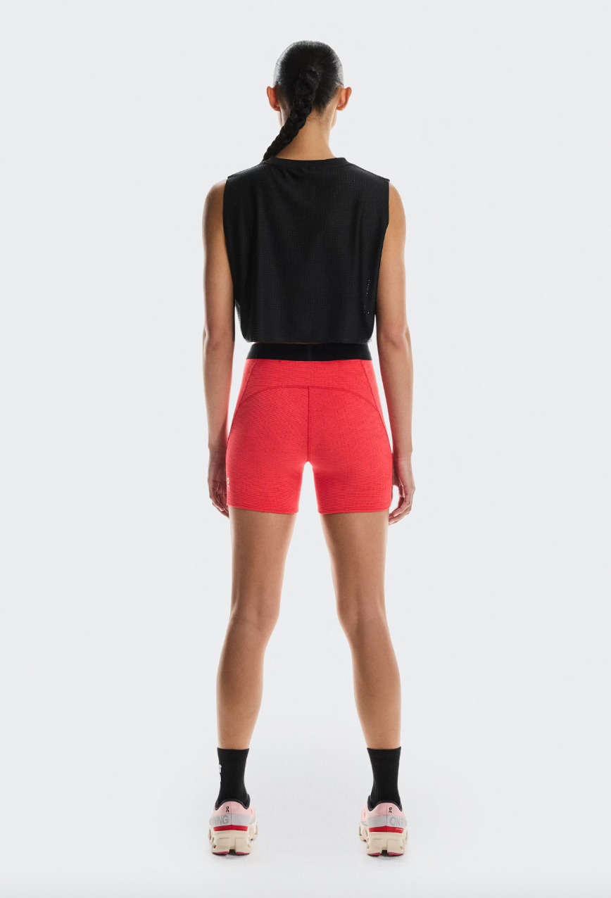 Pace Tank W